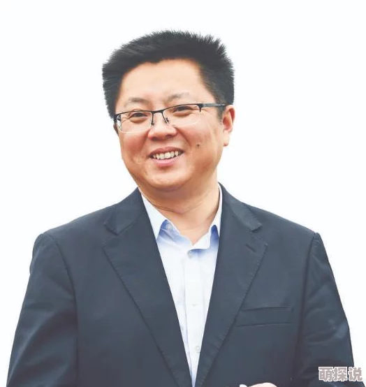 三人世界拔萝卜：意外发现巨型萝卜，三个朋友共同挑战世界纪录，开启农业新篇章！