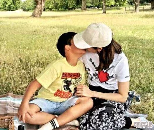 女生张开腿给男生桶，社交媒体热议：这背后反映了怎样的性别观念与青春文化？