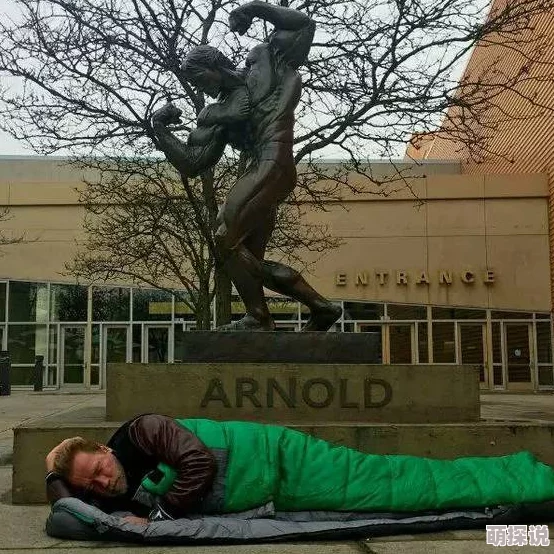 罗根 赫罗尼莫 无尽冬日：新动态揭示角色发展与故事情节的深度变化，粉丝期待更多精彩内容！