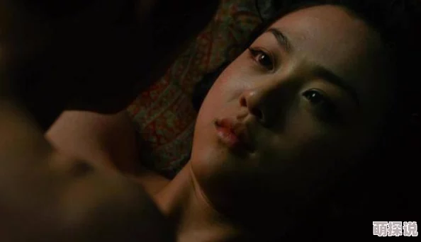 丰满大乳欲妇三级：探讨女性身体形象的多样性与社会文化影响，及其在影视作品中的表现与观众反应