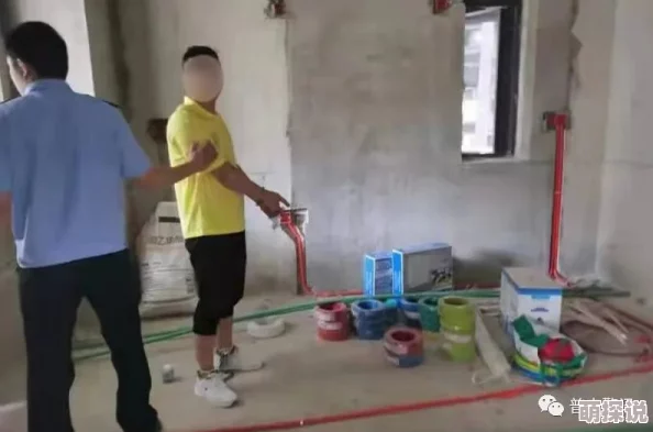 疯狂做双乳绑在床头：警方介入调查，涉事人员已被拘留，案件引发社会广泛关注与讨论
