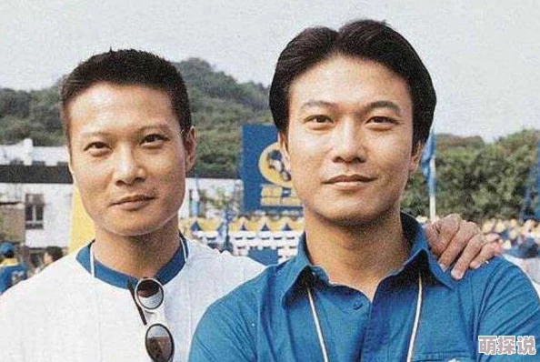 男人扒开女人内裤亲，网友纷纷表示这种行为侵犯了女性的个人空间和尊严，应当受到谴责