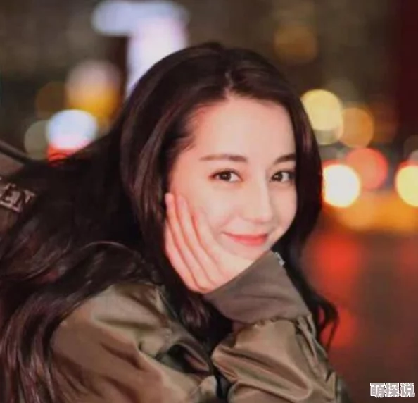 激情图片激情视频在线观看，网友们纷纷表示这种内容虽然吸引眼球，但也希望能有更多健康向上的作品出现