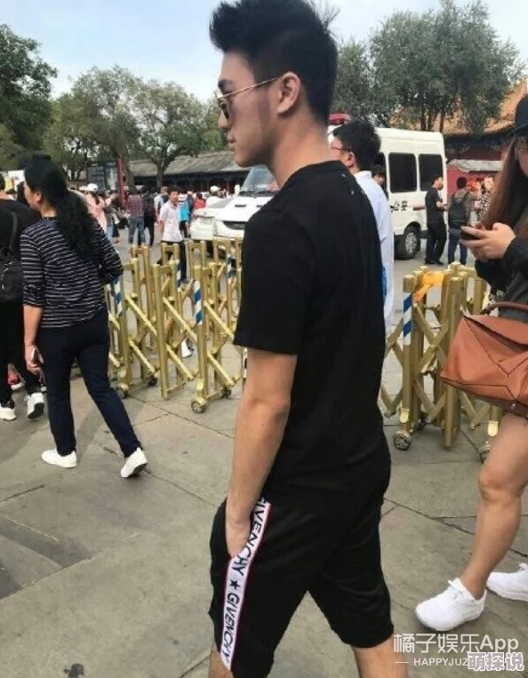 老司机深夜福利影院：最新动态揭示了平台即将上线的新片和独家内容，吸引众多影迷关注与期待