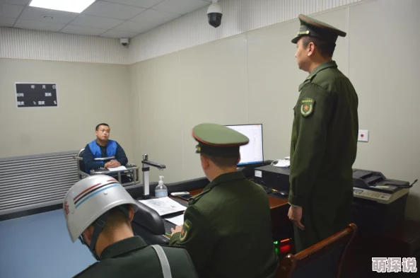 大粗壮h军人男男：最新动态揭示了他们在训练中的默契配合与深厚情谊，展现出不一样的军旅生活