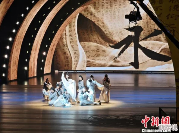 探索二级毛片在线播放的魅力：让我们一起畅游多元文化与精彩故事的视听盛宴