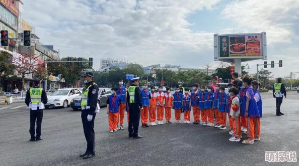 实况足球手游操作模式深度解析：经典VS手势，哪个玩法更胜一筹？