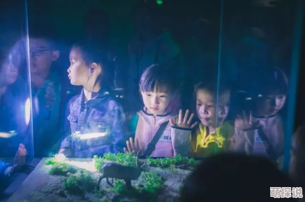 探索边摸边吃奶的奇妙世界：一段充满创意与乐趣的视频之旅，带你领略不一样的体验！