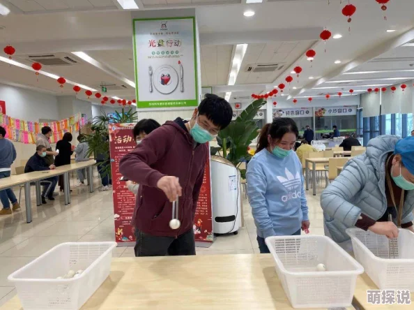 久久午＊：最新动态显示，该活动吸引了大量参与者，现场气氛热烈，互动环节备受欢迎