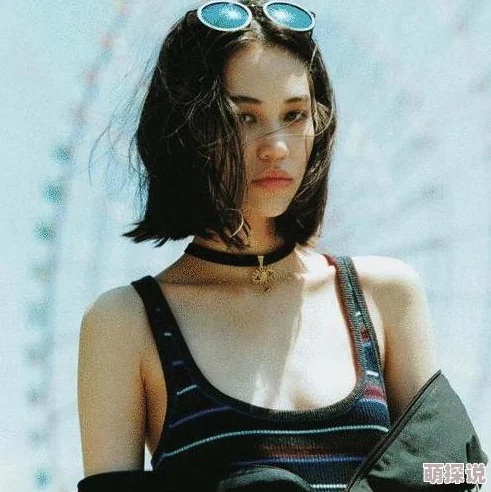 探索无码中文AV与有码中文AV的魅力：解密两种风格背后的文化与艺术表现形式