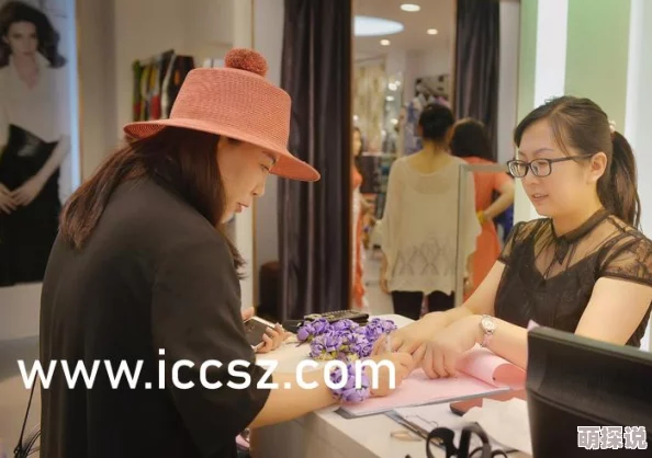 冲田杏梨：肉食巨胸教师的诱惑与挑战，探索禁忌之恋的电影之旅