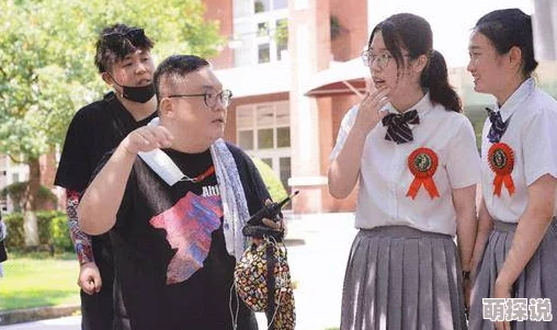 成年人小视频网站最新动态：新功能上线，用户互动体验提升，内容审核机制加强，保障平台安全与合规