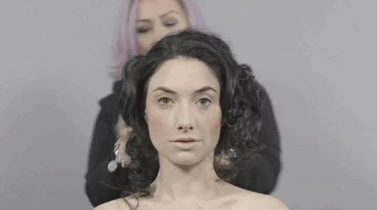 探索欧美无毛逼文化：从审美趋势到个人选择的多元视角与深度剖析