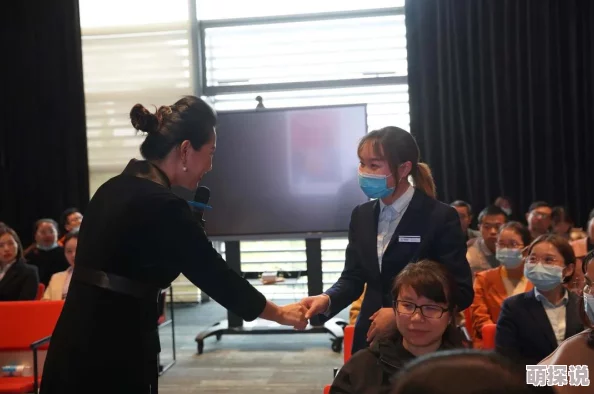岳喜欢又硬又粗又长视频又大，近日在社交平台上引发热议，网友们纷纷分享自己的看法和体验