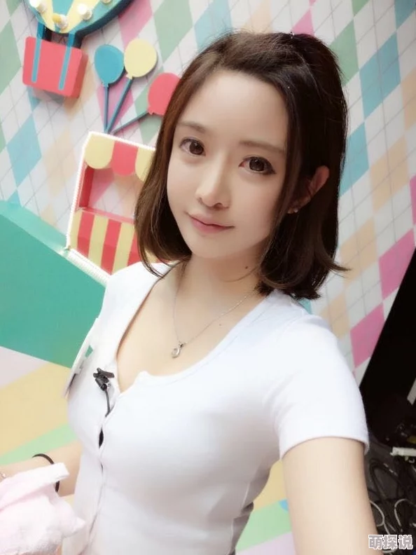探索全新视界：美女无遮挡直播软件带你体验前所未有的互动娱乐盛宴