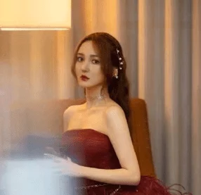 国产美女被爆羞羞视频，网友热议背后真相与影响引发广泛关注