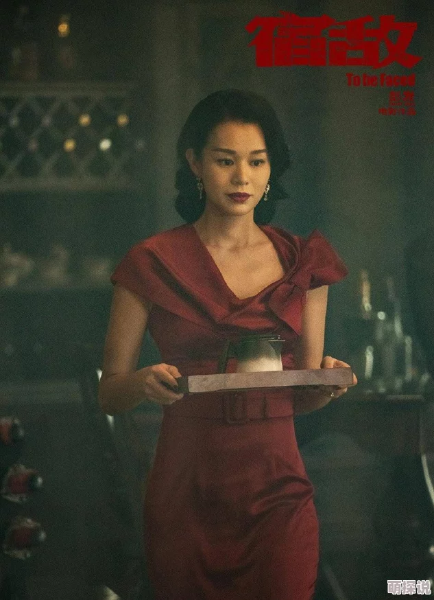 在欲望的漩涡中：一女多男的超级乱淫伦小说全集，探索禁忌与激情交织的极致体验