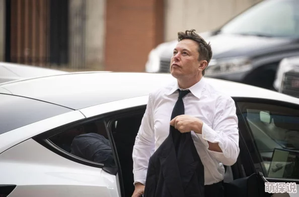 一级许多网友认为这个标题引发了对社会阶层的讨论，大家纷纷表达自己的看法，有人支持也有人反对，观点各异