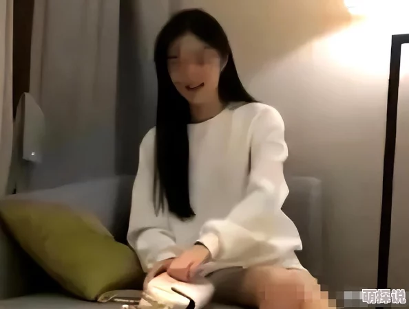 91亚＊网友认为该内容涉及敏感话题，呼吁加强对网络信息的监管与引导，以维护良好的网络环境和社会风气