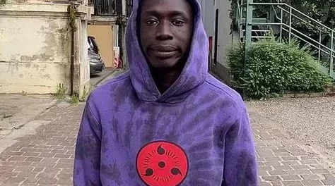 天天躁日日躁狠狠躁黑人躁网友认为这个标题过于夸张且不够严肃，可能会引发误解和争议，希望能更为恰当表达