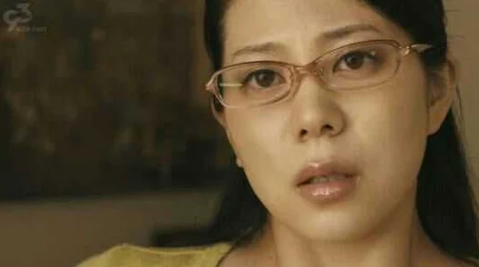 部长太太真乳乱在线观看 网友推荐这部影片情节紧凑演员表现出色让人欲罢不能绝对值得一看不容错过