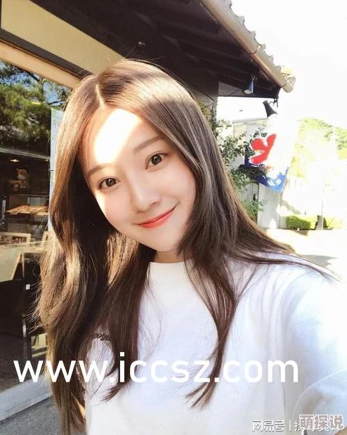 美女视频免费黄网友推荐这部影片画面精美剧情引人入胜让人欲罢不能绝对值得一看不容错过的精彩内容