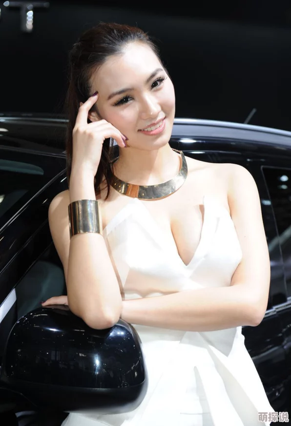 欧洲大胆a级人体近日引发热议多位模特在社交媒体上分享了自己的艺术摄影作品展现出独特的美感与自信态度吸引众多关注