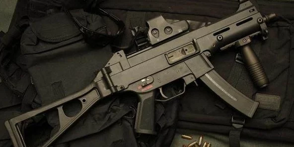 明日之后UMP9冲锋枪全面评测：武器制作详解与进阶优化攻略指南