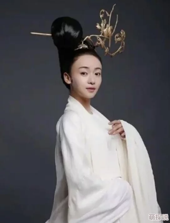 关晓彤不认识李逍遥这是因为她是90后而李逍遥是游戏角色 关晓彤不认识李逍遥这是因为她是90后而李逍遥是游戏角色