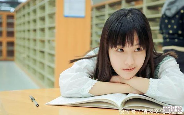 校花被校草强要各种姿势折磨，事后竟发现两人是失散多年的兄妹