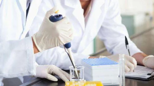 东方人体近日，科学家发现了一种新型抗癌物质，有望提高治疗效果