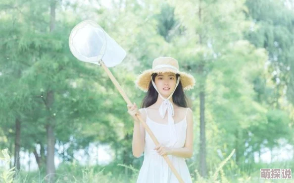 李婷杨丽与往事干杯珍惜当下每一刻勇敢追梦迎接未来