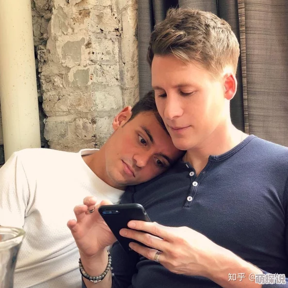 欧美gay69积极向上生活每一天拥抱真实自我与爱