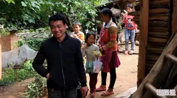 爸爸哥哥不要妹妹也来了家里更热闹了