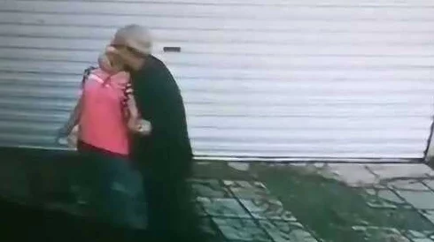 老太做爰xxxx视频老头老头相关视频已删除，请勿传播违规内容