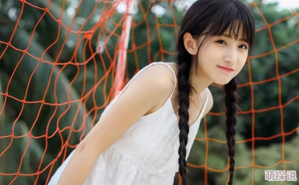 揉捏高耸乳尖1v1少女的娇羞反应让气氛更加暧昧