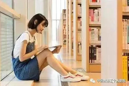 干丝袜老师传递正能量让我们一起追求梦想勇敢面对挑战