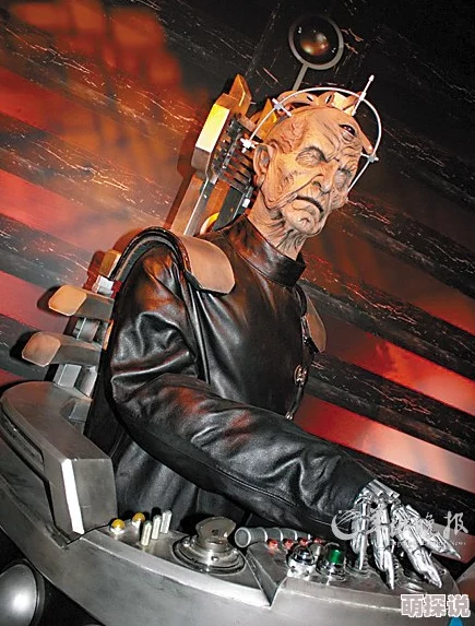 惊喜揭秘!幽灵1.0光头博士全技能深度剖析,机械头像新增绝技大公开! 惊喜揭秘!幽灵1.0光头博士全技能深度剖析,机械头像新增绝技大公开!