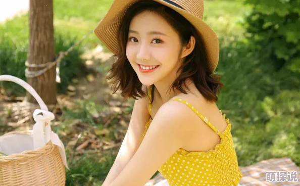 撅高自己扒开调教听说圈内某小花旦私下也喜欢这种play真是令人意想不到啊