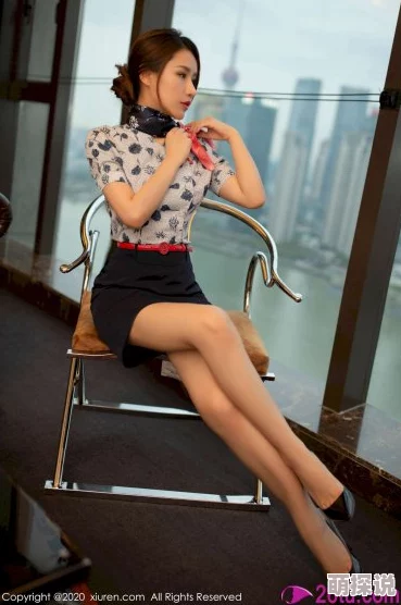 丝袜玉足诱惑高清写真集发布新增百张美腿特写