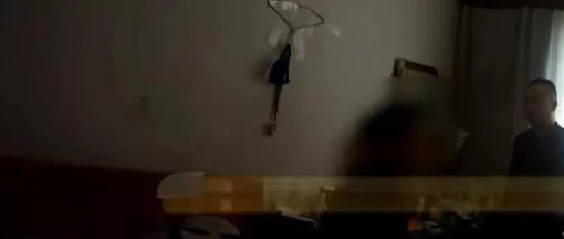 成人午夜又粗又硬有大据传隔壁王哥深夜用它修好了漏水的水管引来众人围观
